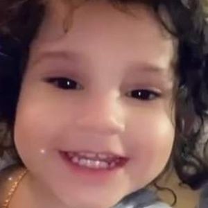 Meet your Posher, Beverly